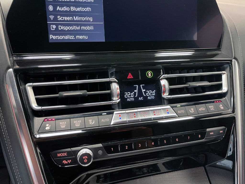 BMW 840 D COUPE XDRIVE CARBON CORE  M-SPORT AUTO - 27