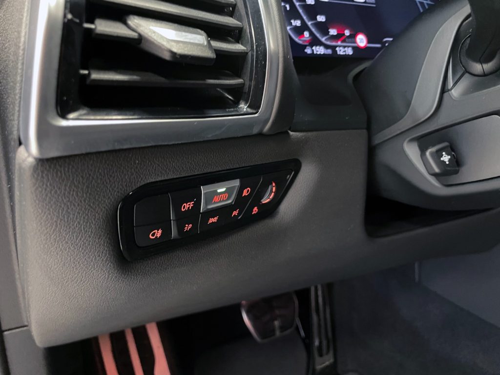 BMW 840 D COUPE XDRIVE CARBON CORE  M-SPORT AUTO - 43