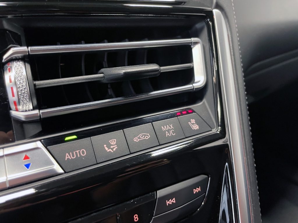 BMW 840 D COUPE XDRIVE CARBON CORE  M-SPORT AUTO - 47