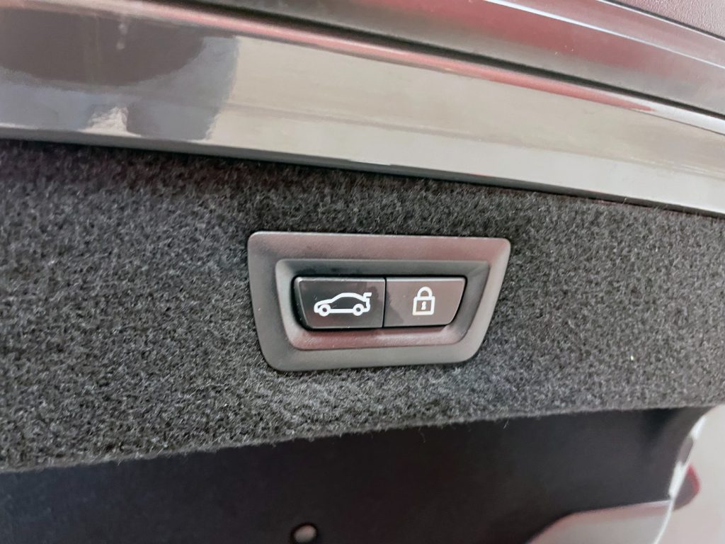 BMW 840 D COUPE XDRIVE CARBON CORE  M-SPORT AUTO - 59