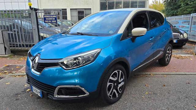 RENAULT Captur Blu metallizzato
