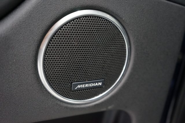 LAND ROVER Discovery Sport 27