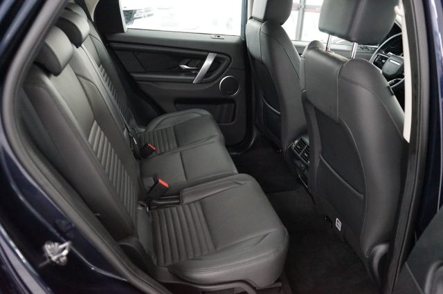 LAND ROVER Discovery Sport 32