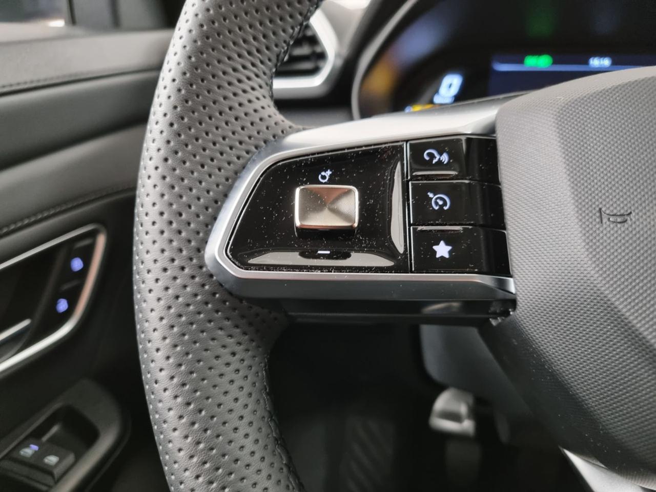 MG ZS 1.5 Comfort - 16