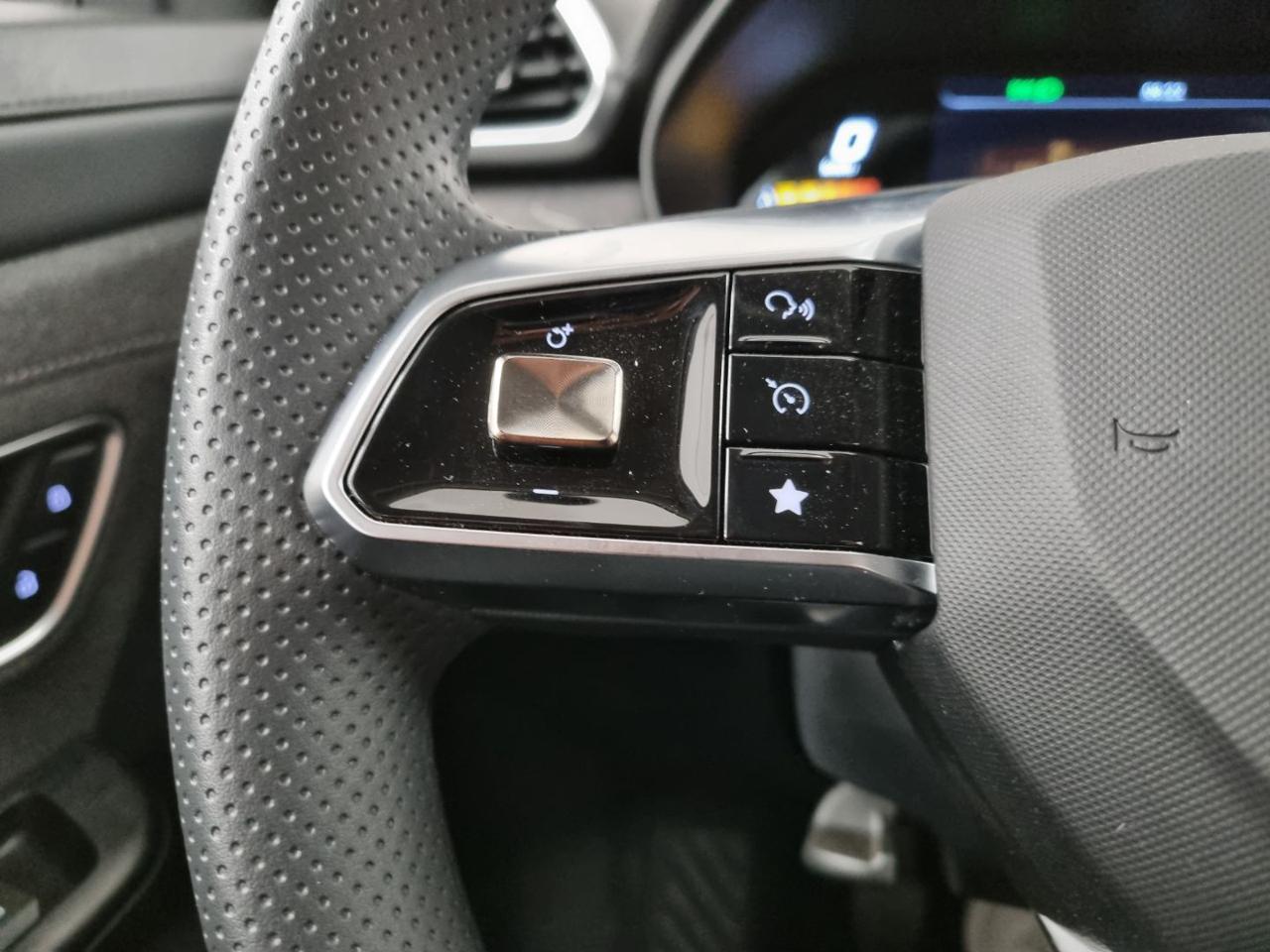 MG ZS 1.5 Standard - 20