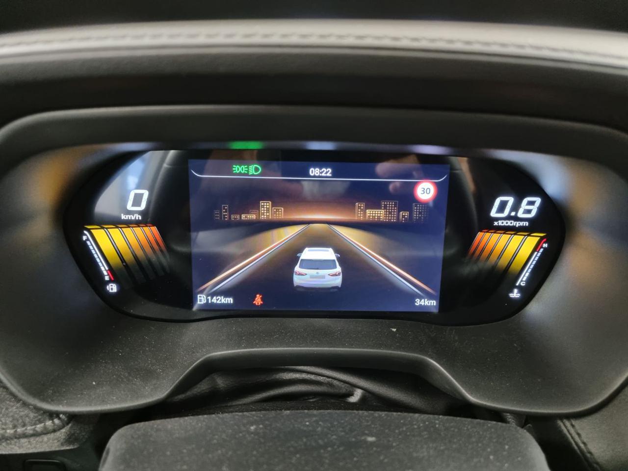 MG ZS 1.5 Standard - 6