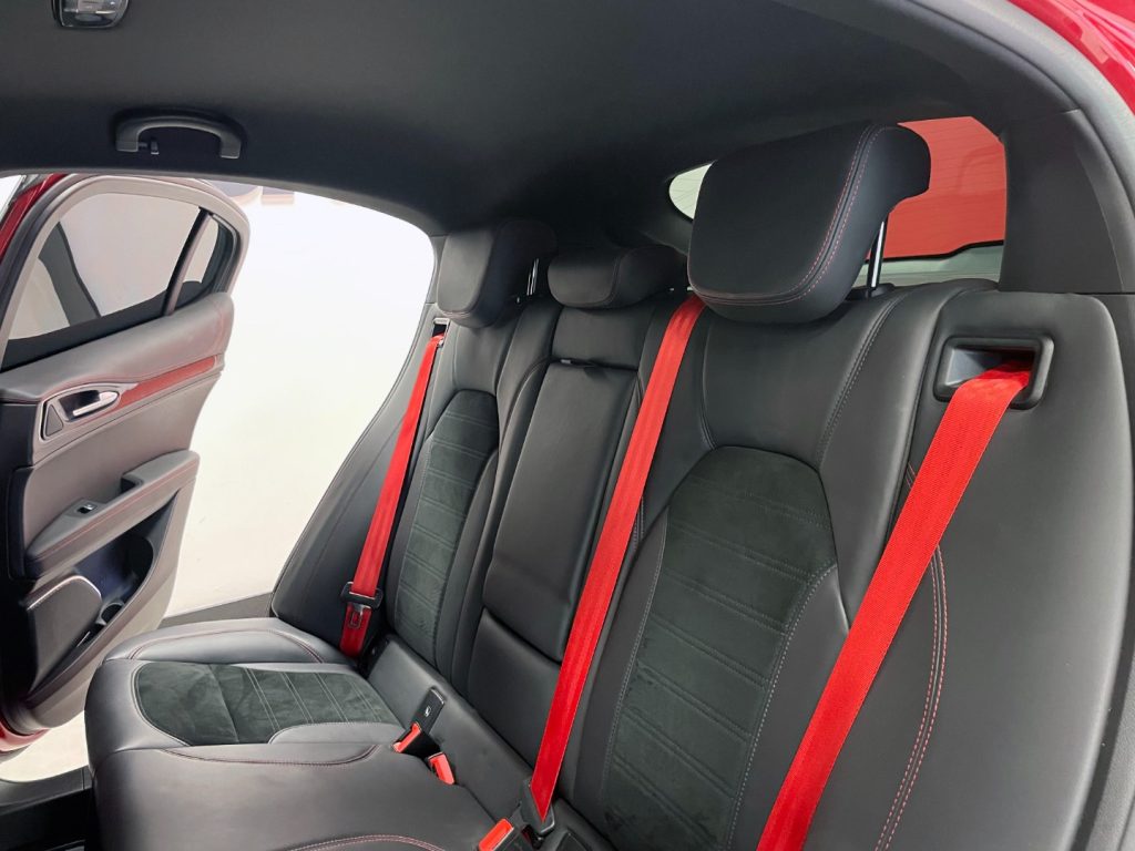 ALFA ROMEO Stelvio 2.9 V6 QUADRIFOGLIO Q4 510CV AUTO - 27