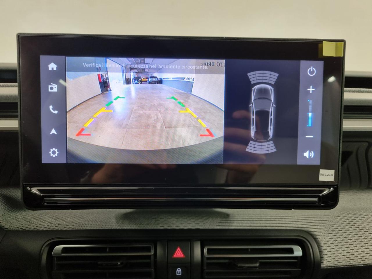 CITROEN C3 PureTech 100 S&SMax - 12