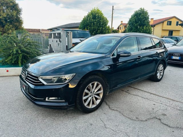 VOLKSWAGEN Passat Variant Nero metallizzato