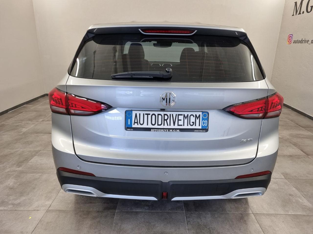 MG ZS 1.5 Standard - 3