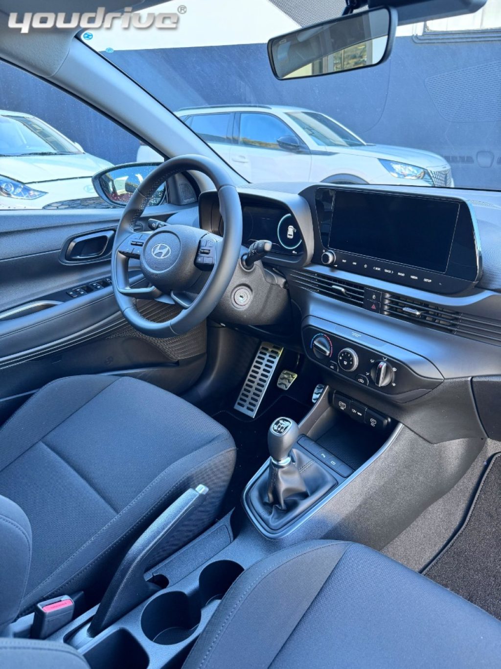 HYUNDAI Bayon / 1.0 T-GDI MT XLine KM0 - 8