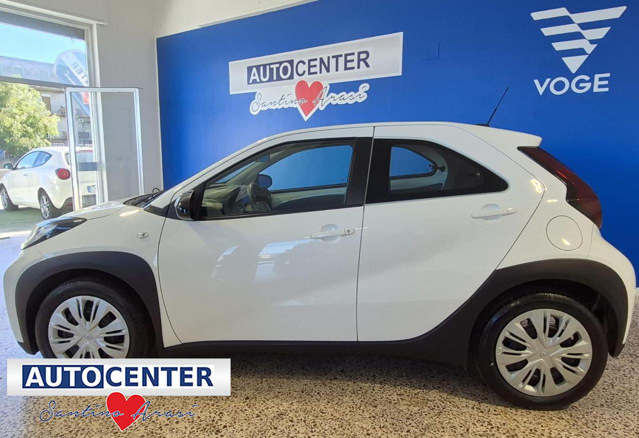 TOYOTA Aygo X 1.0 VVT-i 72 CV 5 porte Active - 2