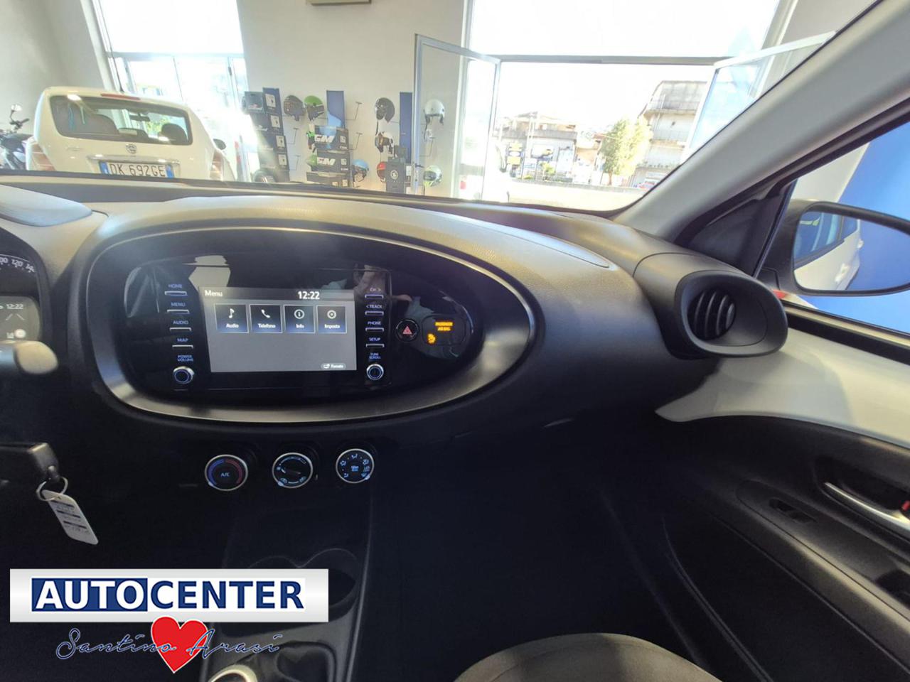 TOYOTA Aygo X 1.0 VVT-i 72 CV 5 porte Active - 8