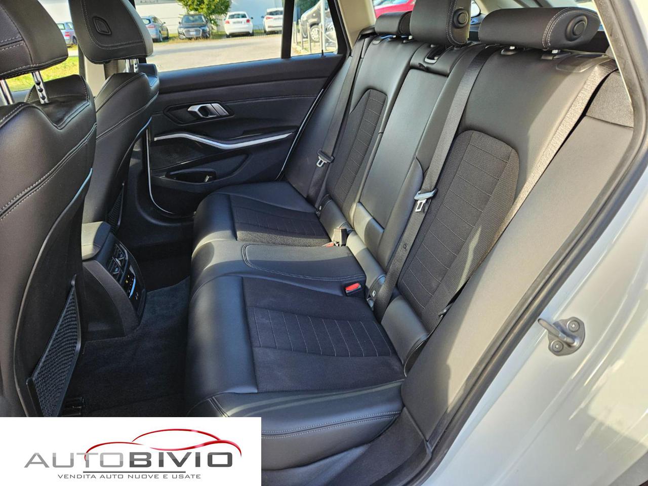 BMW 320 d 48V Touring Sport - 10