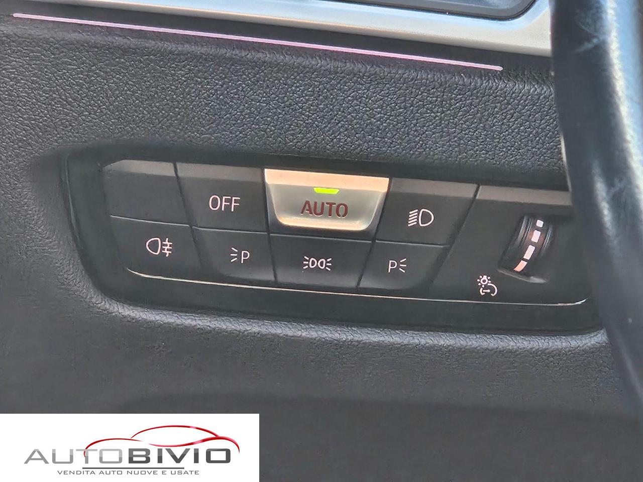 BMW 320 d 48V Touring Sport - 28