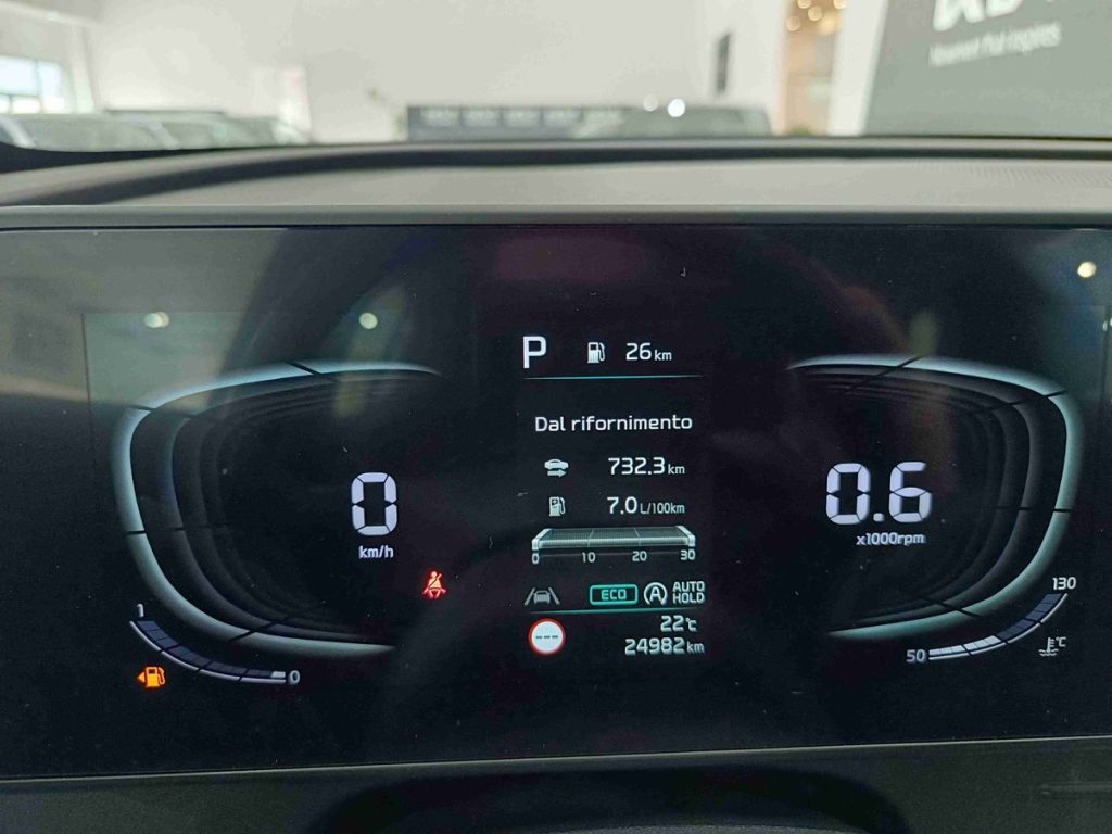 KIA Sportage 1.6 TGDi MHEV DCT Business - 15