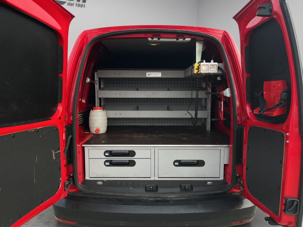 VOLKSWAGEN Caddy 2.0 TDI 4MOTION ALLESTITO - 14