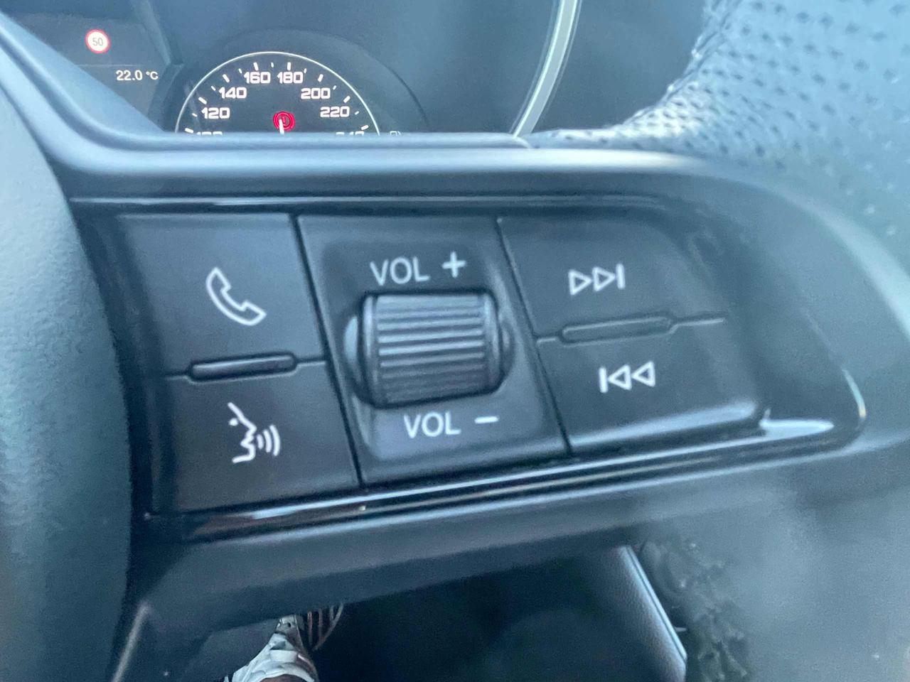 ALFA ROMEO Giulia 2.2 Turbodiesel 210 CV AT8 AWD Q4 Veloce Ti - 19