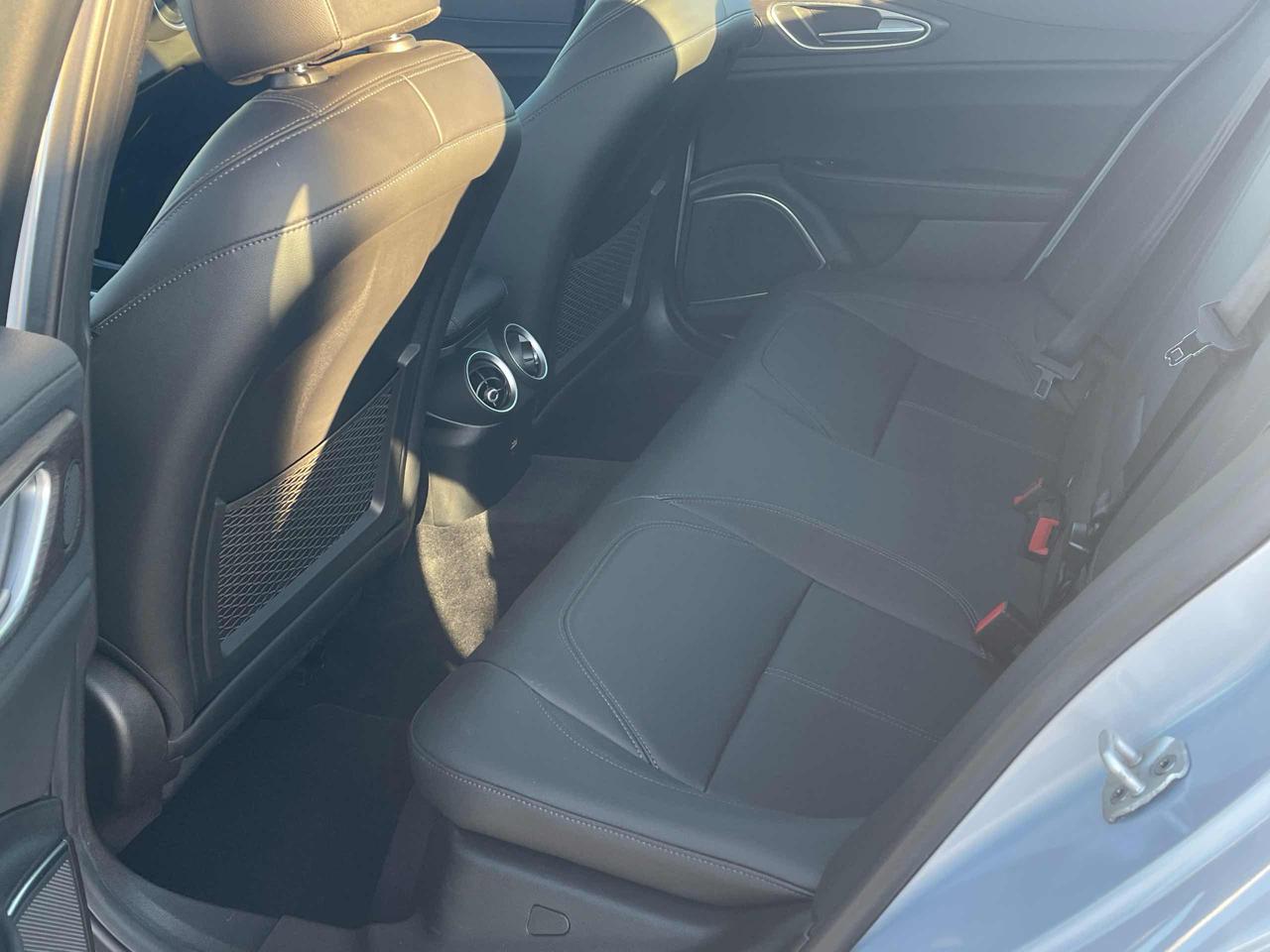 ALFA ROMEO Giulia 2.2 Turbodiesel 210 CV AT8 AWD Q4 Veloce Ti - 17