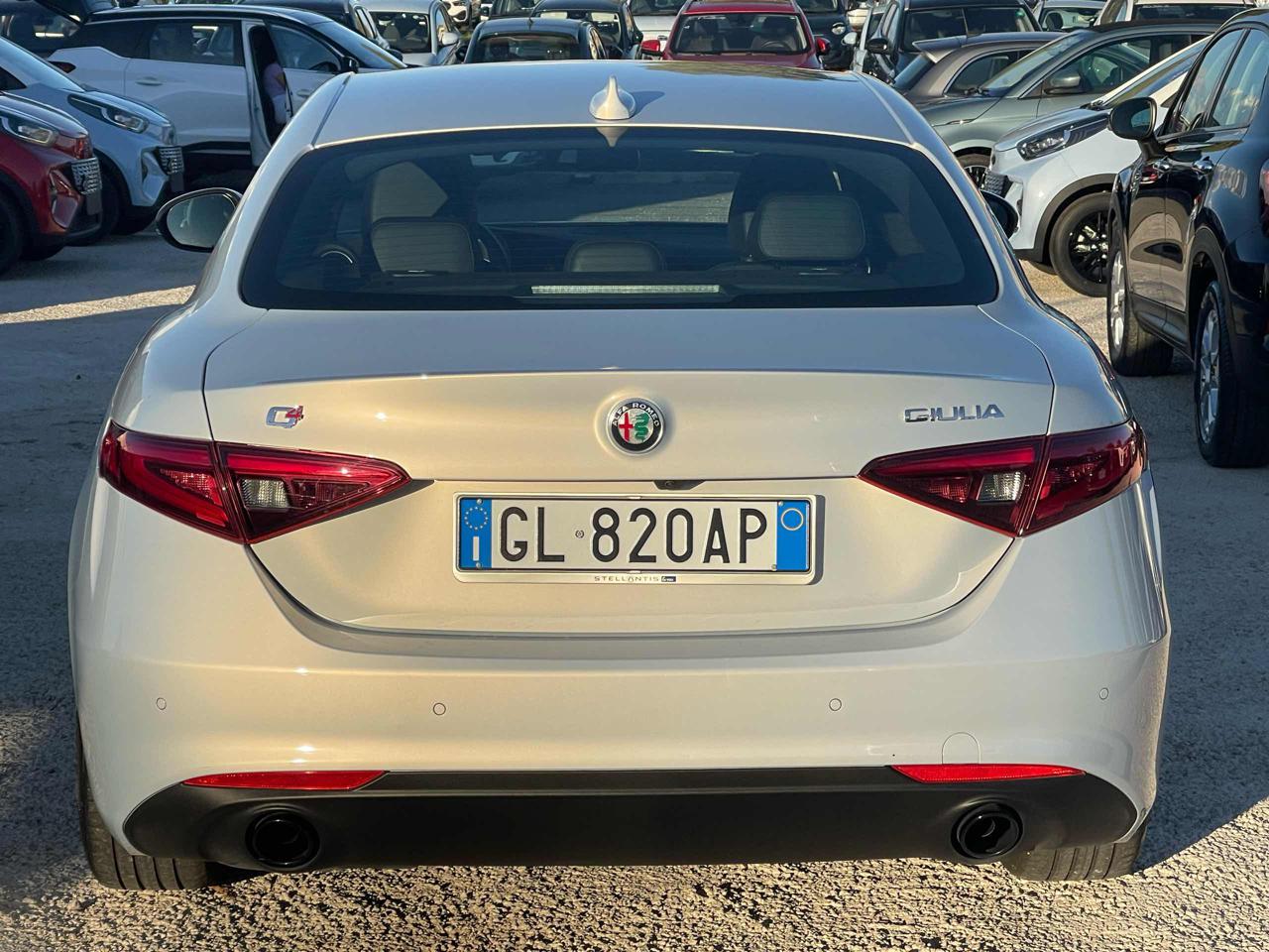 ALFA ROMEO Giulia 2.2 Turbodiesel 210 CV AT8 AWD Q4 Veloce Ti - 13