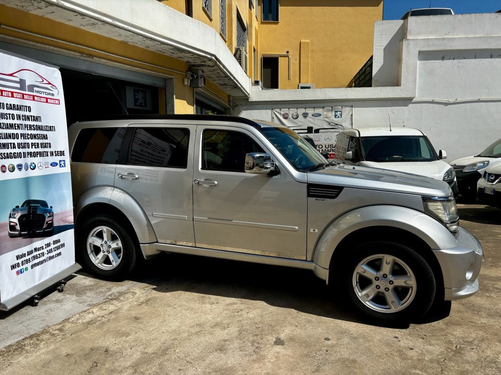 DODGE Nitro