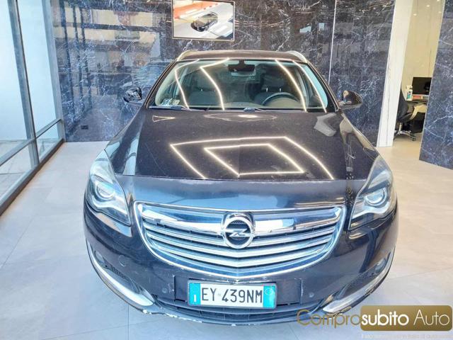 OPEL Insignia Nero pastello