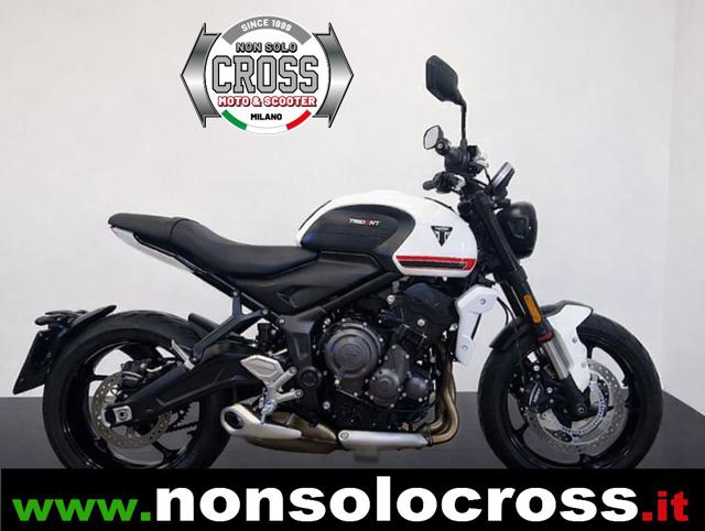TRIUMPH Trident 660 Bianco metallizzato