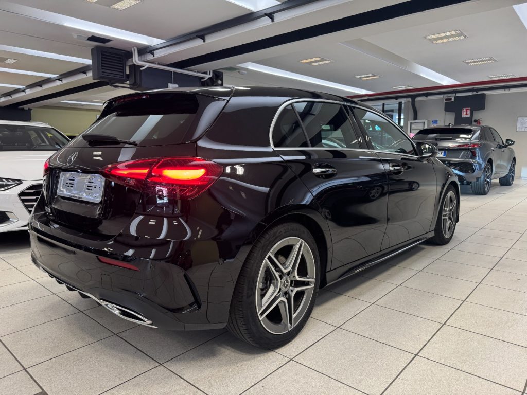 MERCEDES-BENZ A 180 Automatic AMG Line Advanced Plus - 5
