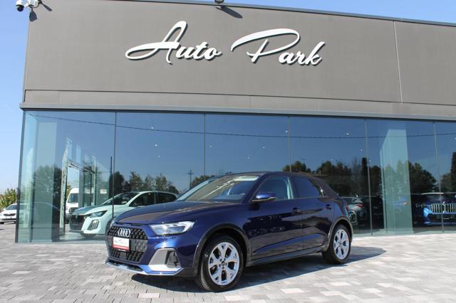 AUDI A1 BLU NAVARRA metallizzato