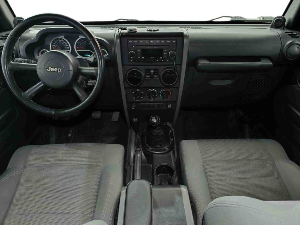 JEEP Wrangler 2.8 CRD DPF Sahara - 7