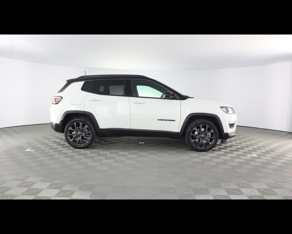 JEEP Compass 1.3 turbo t4 phev S 4xe at6 - 6