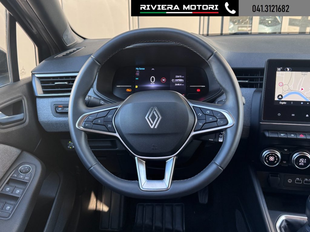 RENAULT Clio ECO-G 100 CV Techno - 6