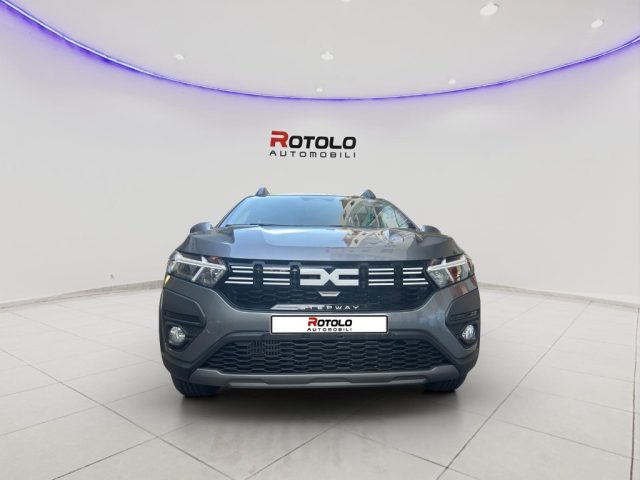 DACIA Sandero Amaranto pastello