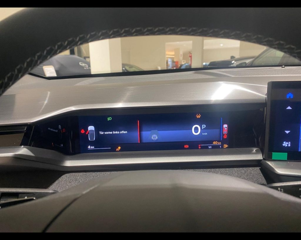 OPEL Grandland 1.2 hybrid Edition 136cv e-dcs6 - 8