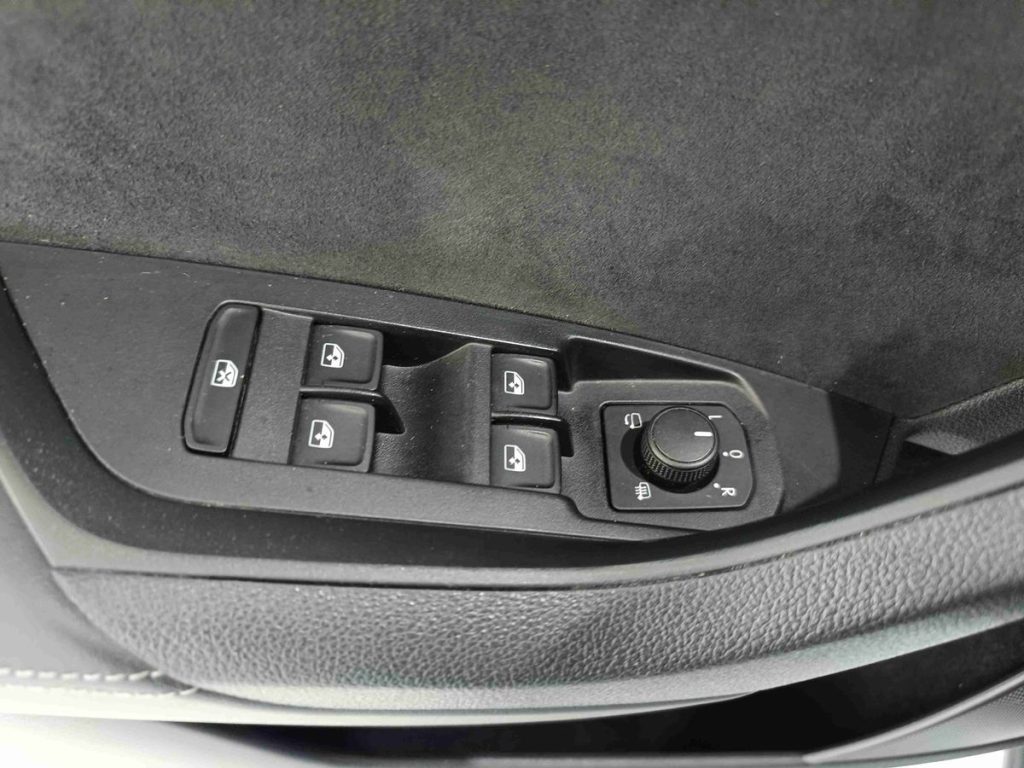 SKODA Kodiaq 2.0 TDI EVO SCR DSG 7 posti Sportline - 20