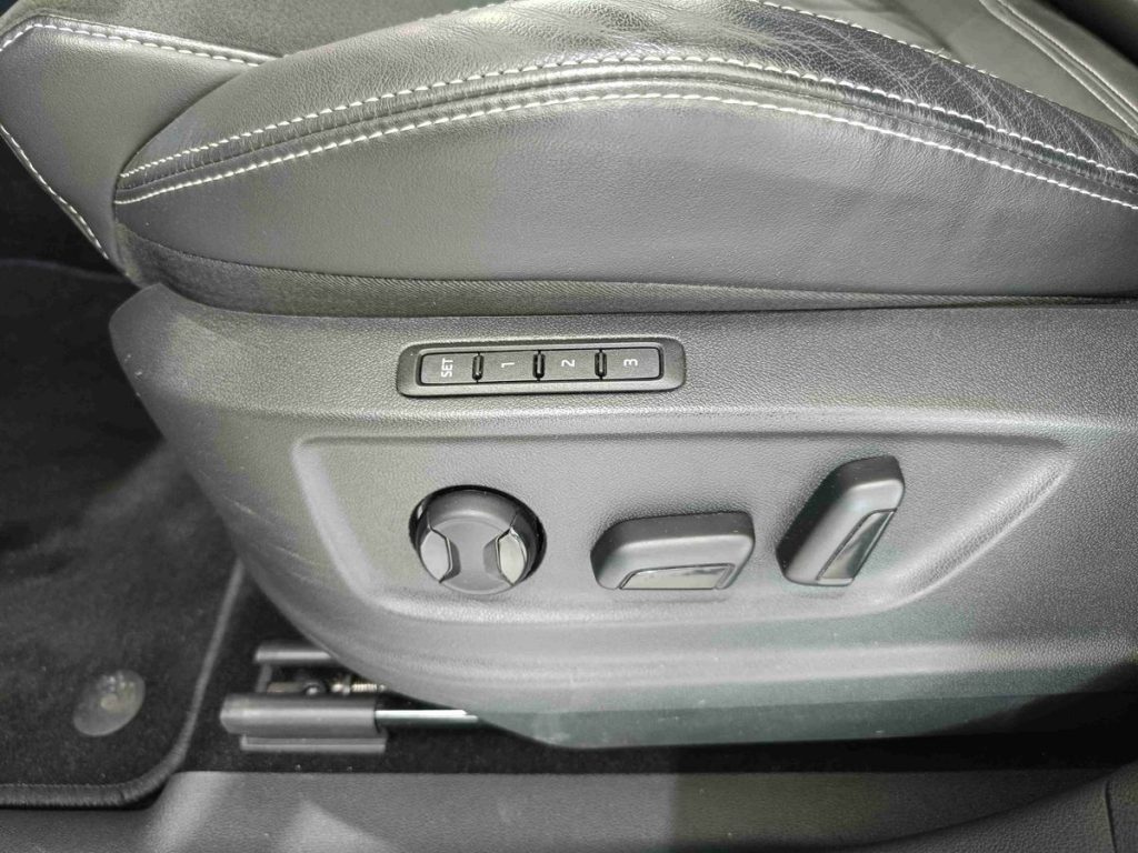 SKODA Kodiaq 2.0 TDI EVO SCR DSG 7 posti Sportline - 21