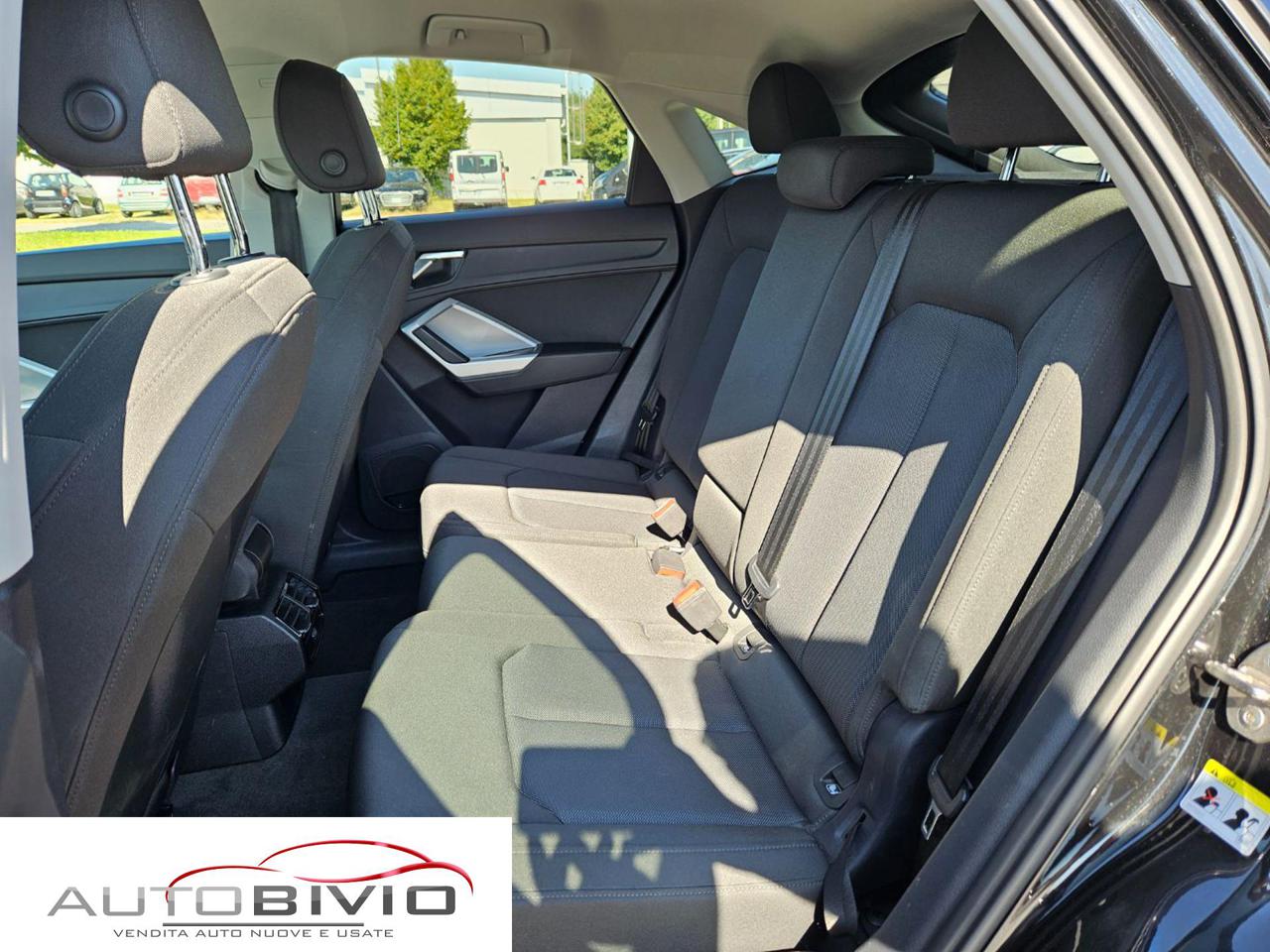 AUDI Q3 SPB 35 TDI S tronic Business Plus - 10