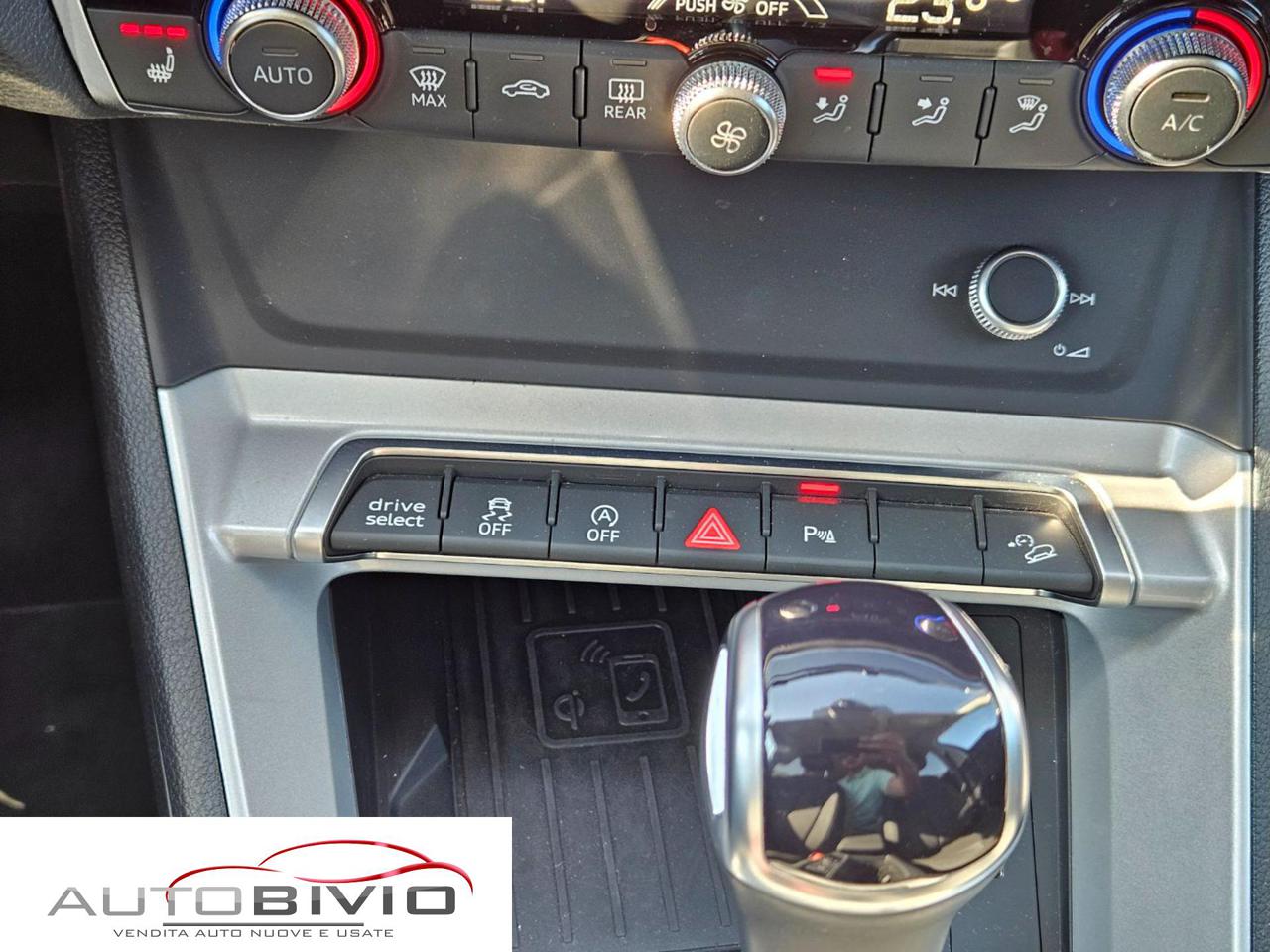 AUDI Q3 SPB 35 TDI S tronic Business Plus - 29