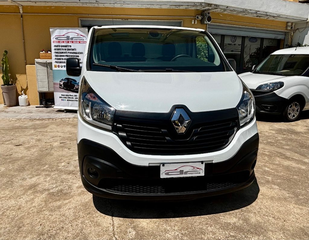 RENAULT Trafic