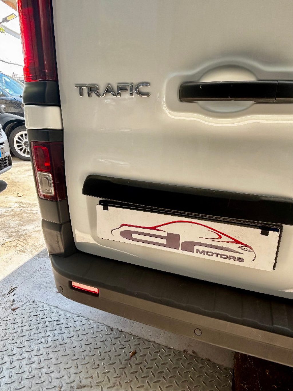 RENAULT Trafic