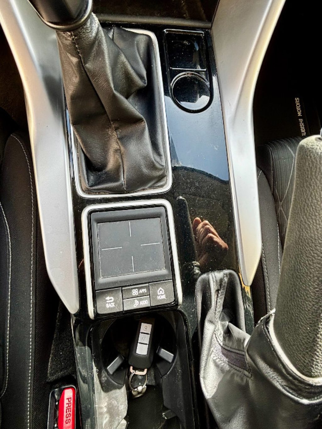 MITSUBISHI Eclipse Cross