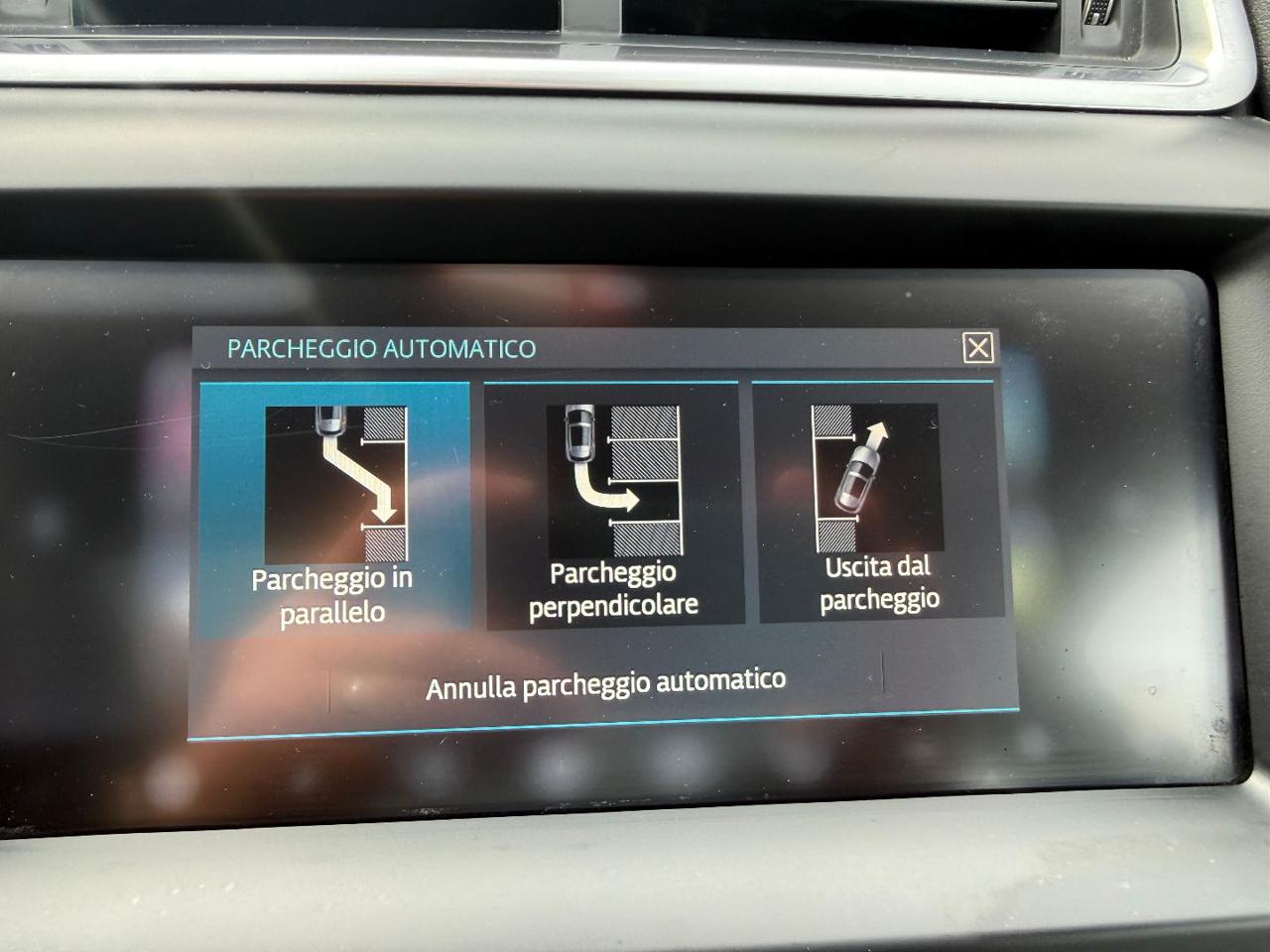 JAGUAR E-Pace 2.0D 180 CV AWD aut. R-Dynamic S - 19