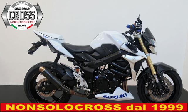 SUZUKI GSR 750 Bianco metallizzato