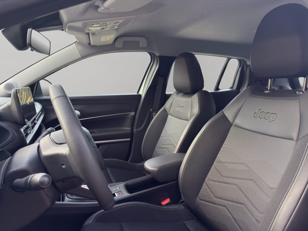 JEEP Avenger 1.2 Turbo 100 CV Altitude - 9