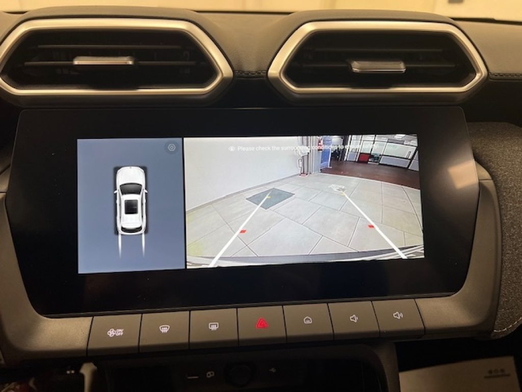 MG ZS NEW  ICE 1,5L MT5 STANDARD - 11