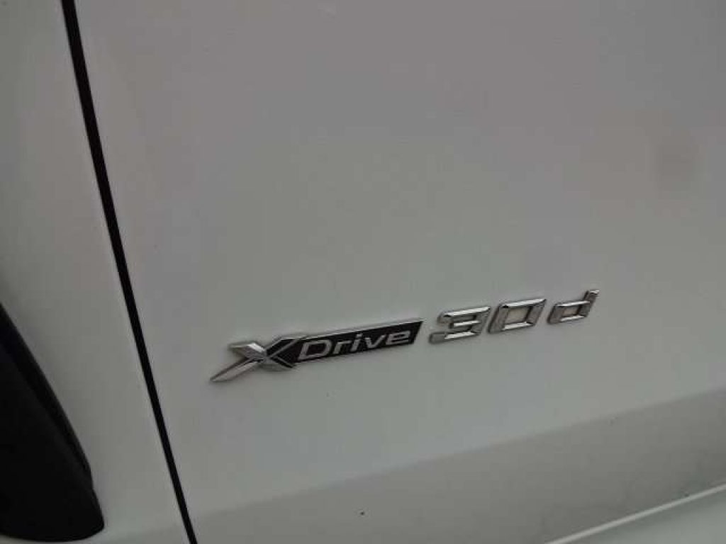 BMW X6 xdrive30d Msport 249cv - 9