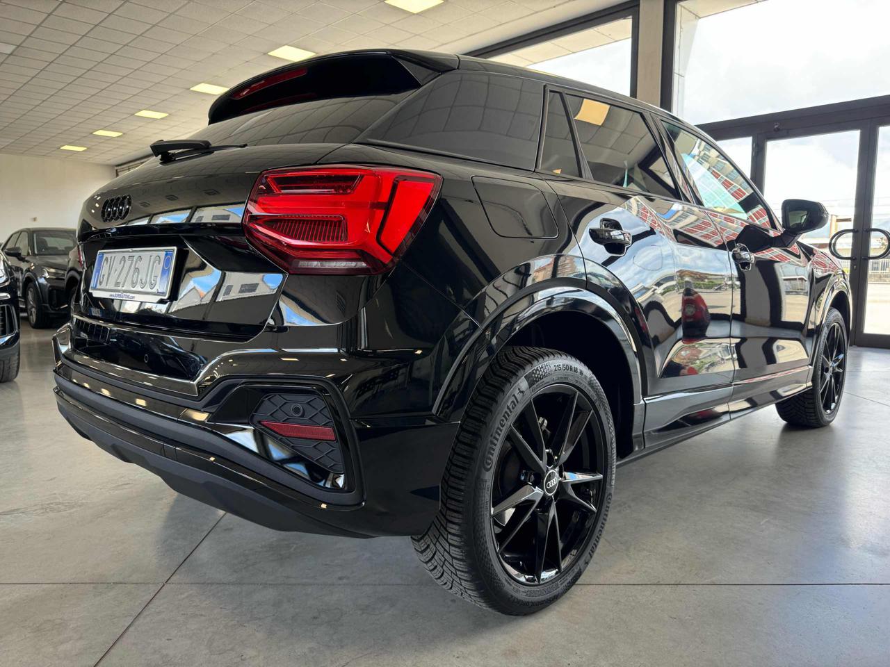 AUDI Q2 35 TDI S tronic S line Edition - 4