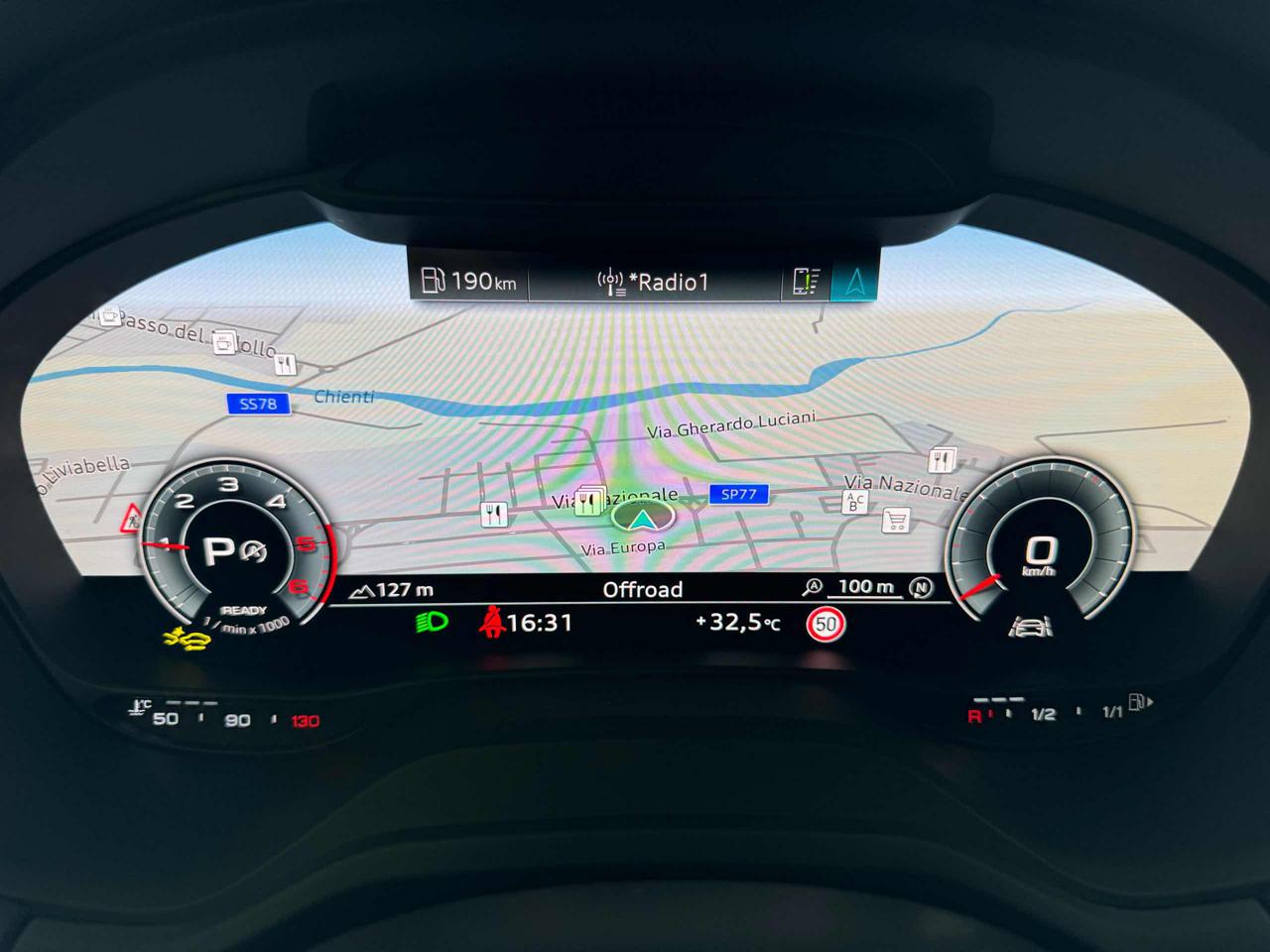 AUDI Q2 35 TDI S tronic S line Edition - 9