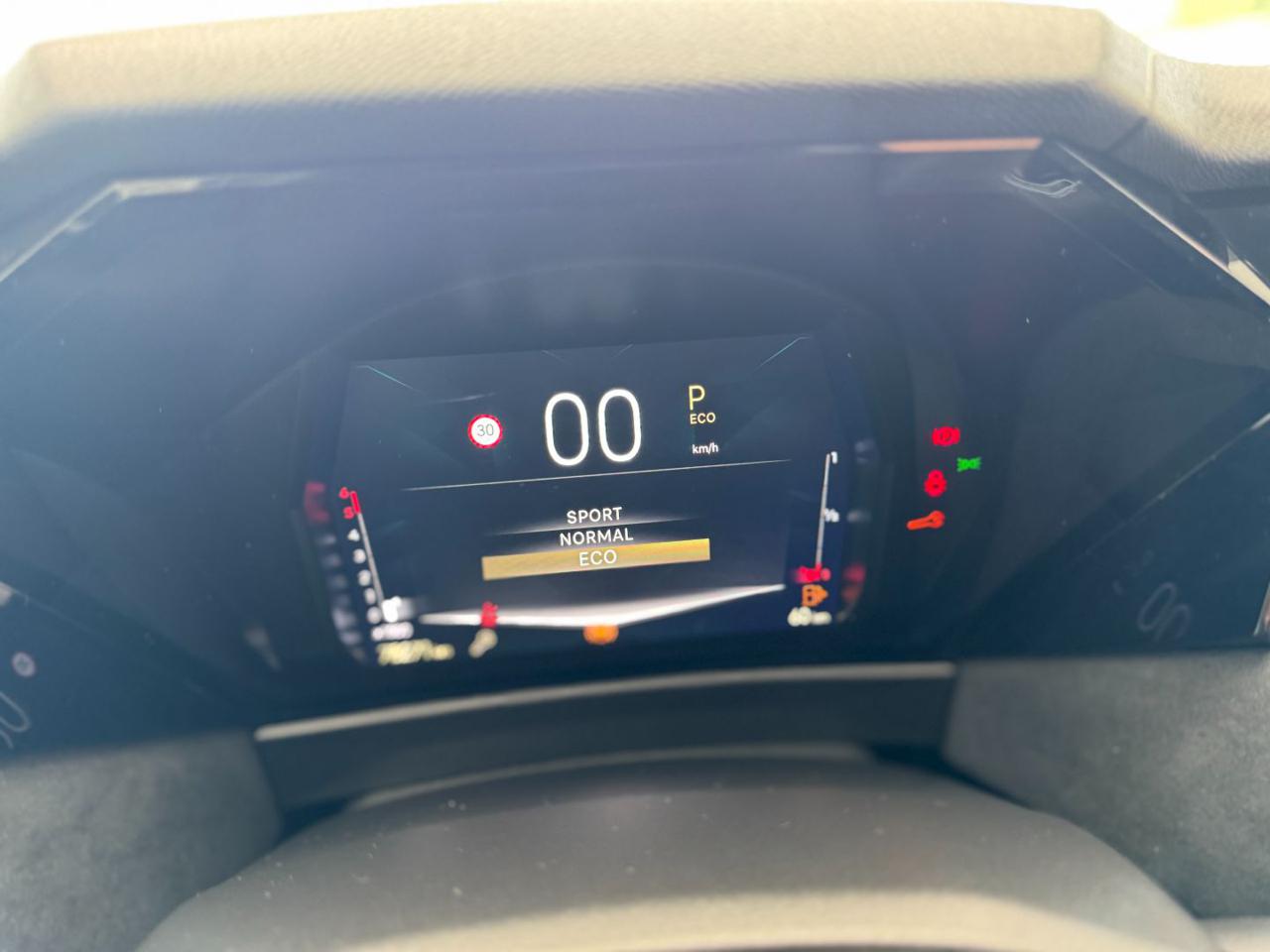 DS AUTOMOBILES DS 4 BlueHDi 130cv Performance Line (Aut/LED/APP/Retro) - 30