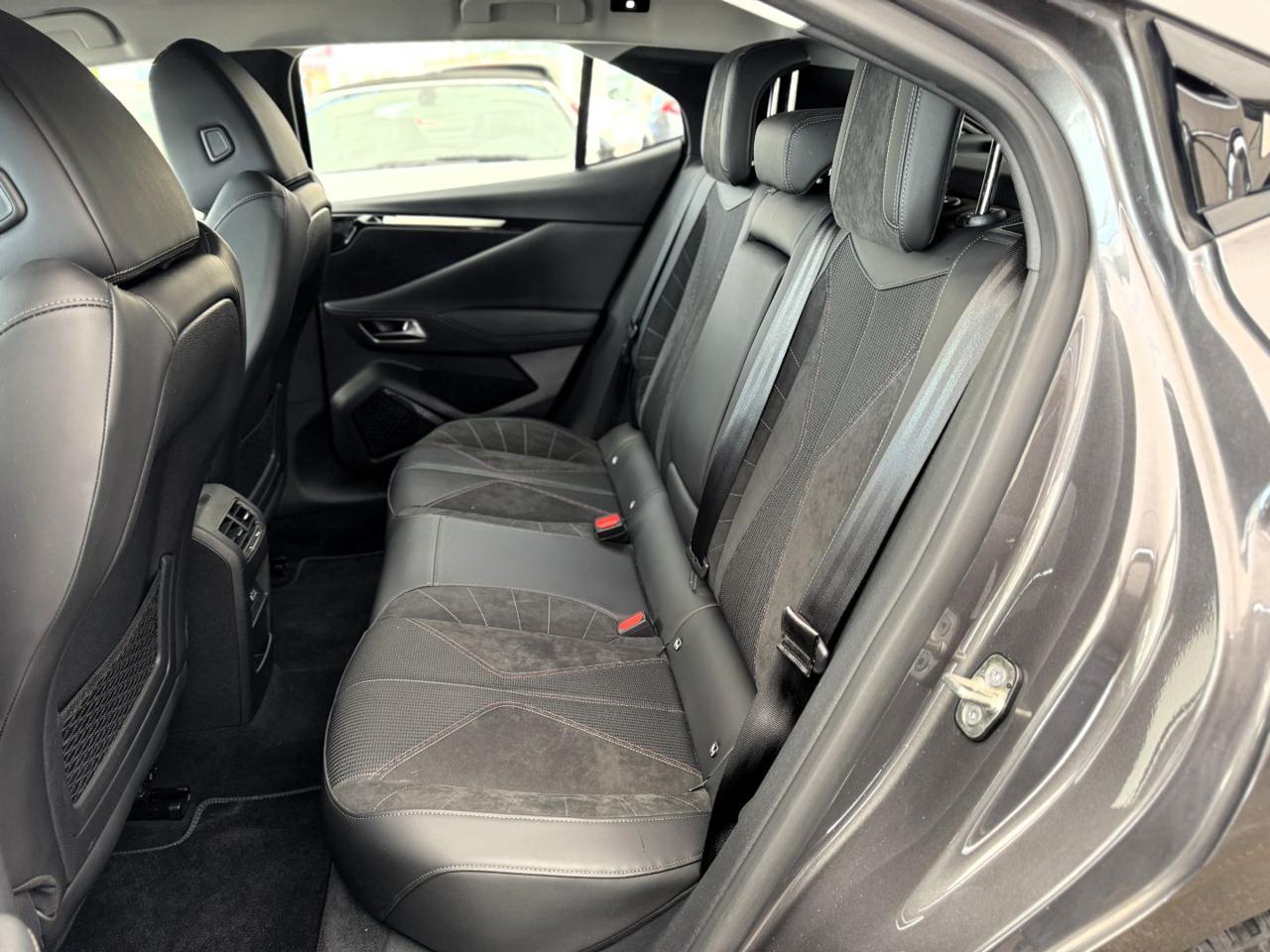 DS AUTOMOBILES DS 4 BlueHDi 130cv Performance Line (Aut/LED/APP/Retro) - 12